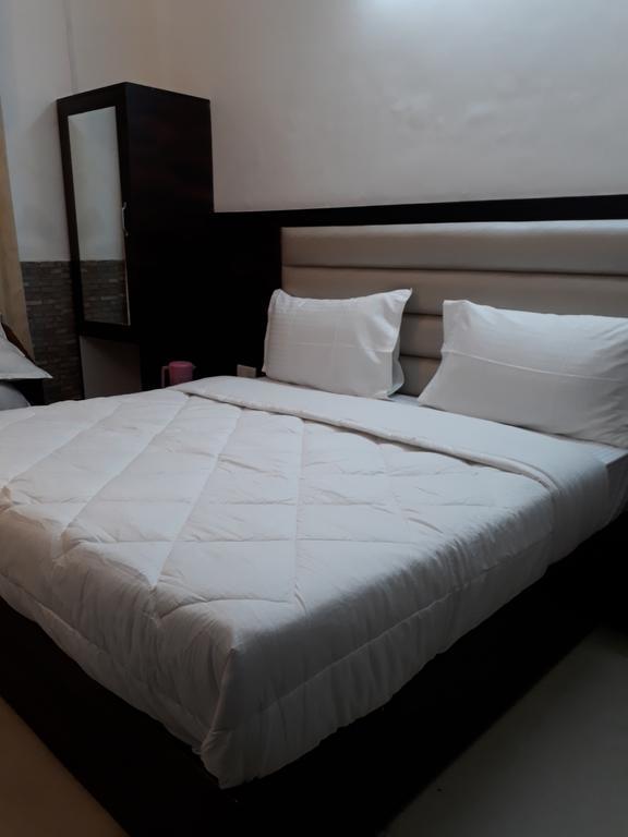 Hotel Katra Residency Exterior foto